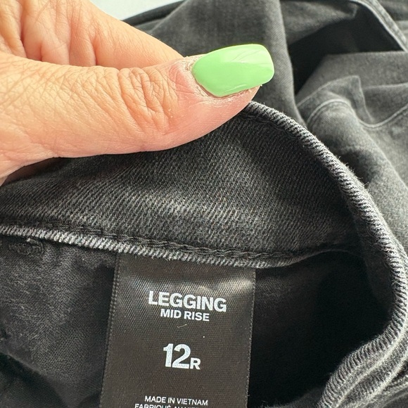 Express Black Skinny Jeans Sleek Fit - Picture 5 of 7